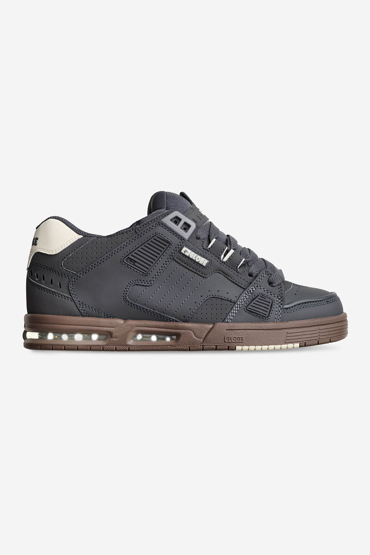 Globe Sabre black mullen