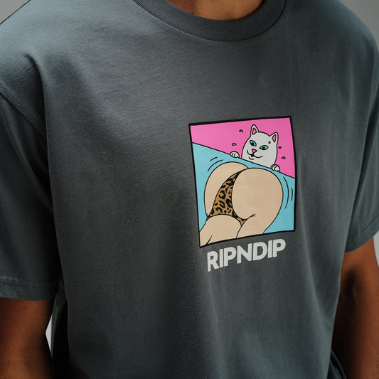 T-Shirt Peaches and Nerm verde